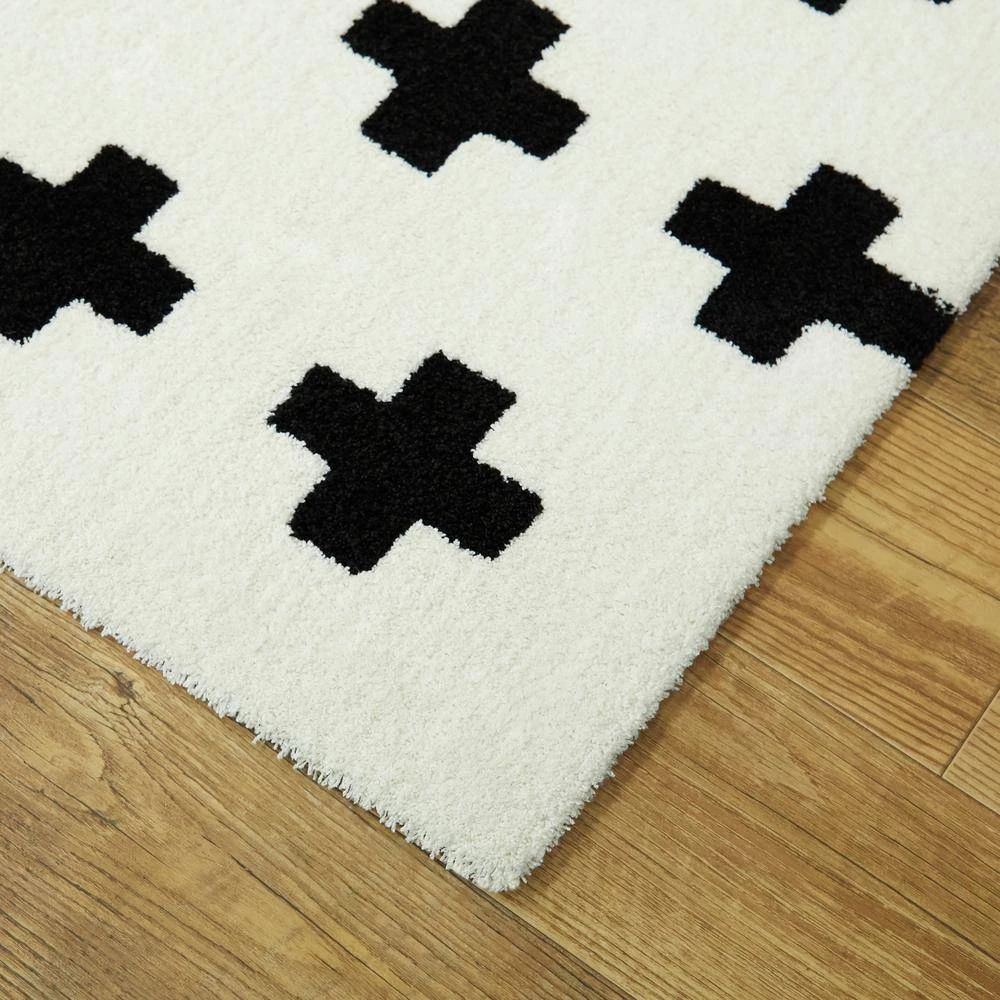 Super Soft Plus Black 4 ft. x 6 ft. Area Rug by BALTA 6 Super Soft Plus Black 4 ft. x 6 ft. Area Rug by BALTA - Image 4